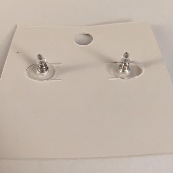 Earring and necklace set - Picture 3 of 5